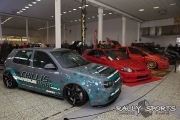 930