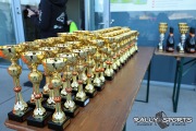 251