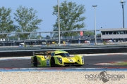 962
